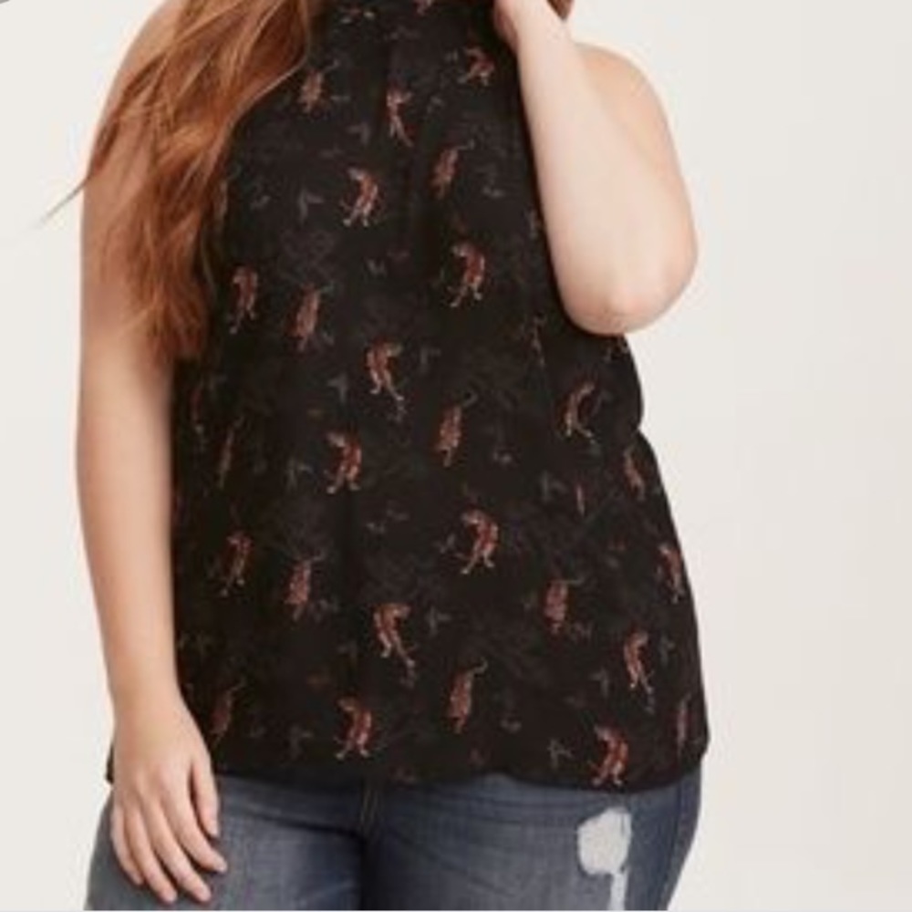 TORRID 2X Tiger Print Georgette Mock Neck Tank